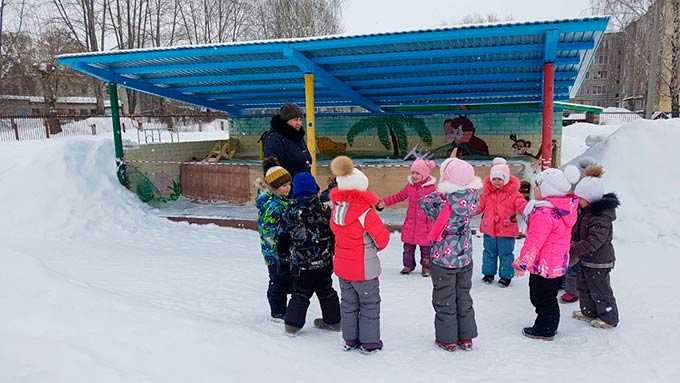 Нижнекамским детям запретили гулять на веранде