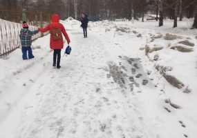 В Нижнекамске идет мокрый снег, на термометрах - 0