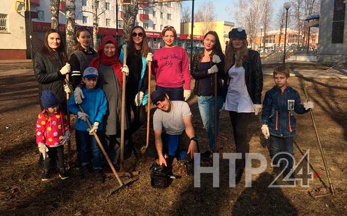 #ЧистоТУТ: сотрудники НТР вышли на уборку города