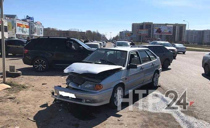 В Нижнекамске 4 человека пострадали в серьезном ДТП