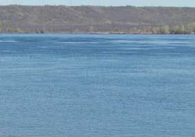 В Каме в районе Нижнекамска отмечено резкое понижение уровня воды