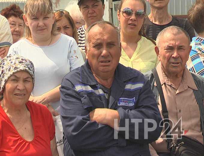 «Сапоги – в пакет, и на остановке их прячет» - нижнекамские дачники написали заявление в полицию на председателя товарищества