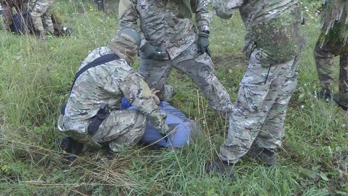 Появилось видео задержания террористов, готовивших взрыв в Татарстане