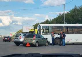 Нижнекамец пострадал в ДТП на дороге через промзону