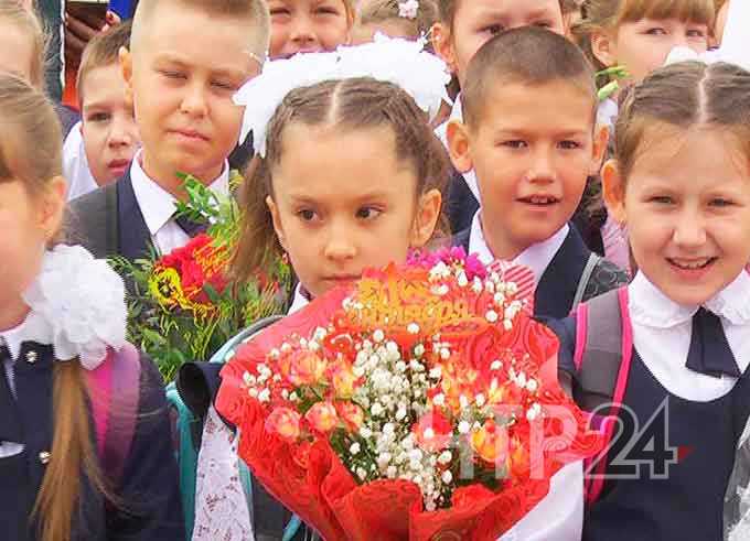 Школам не рекомендовано переносить День знаний на понедельник