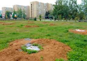 Дело дошло до суда: в Нижнекамске борьба за футбольное поле между жителями дома на ул.Сююмбике и бизнесменом продолжается