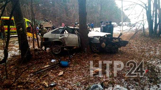 В Нижнекамске водитель, попав в ДТП, сломал позвоночник