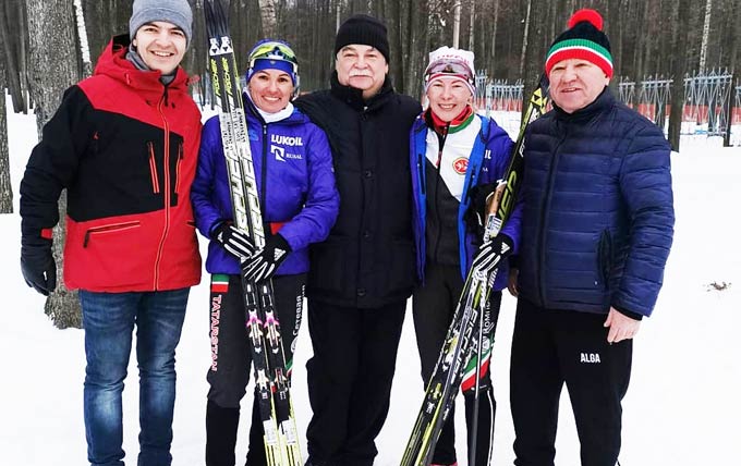 Нижнекамские спортсменки попали в десятку сильнейших лыжниц страны