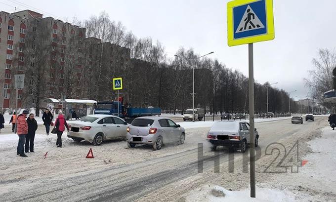 В Нижнекамске пенсионерка попала в двойное ДТП