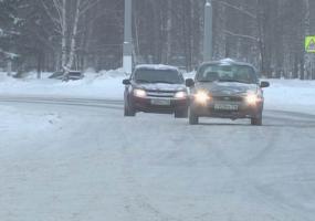 На трассах под Нижнекамском снизилась видимость из-за метели