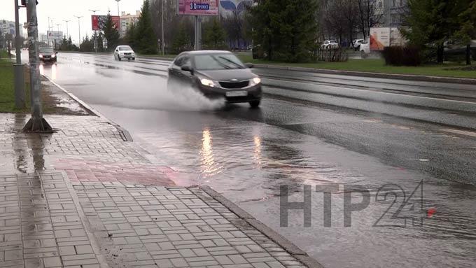 Проливной дождь затопил Нижнекамск