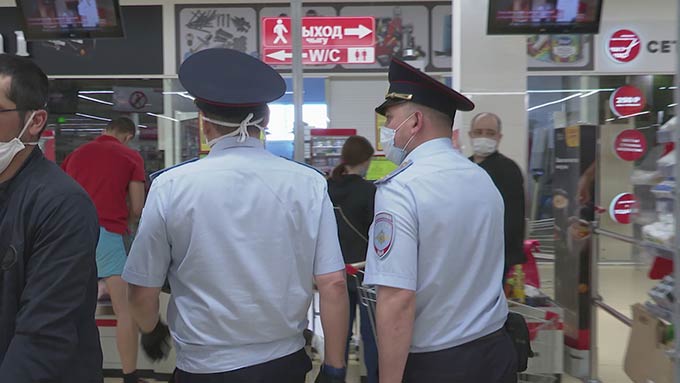 В Нижнекамске прошел первый рейд на предмет соблюдение масочного режима