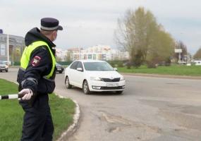 Сотрудники УВД, ГИБДД и муниципальной полиции следят за режимом самоизоляции в Нижнекамске