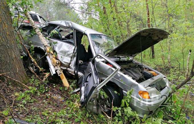 В ДТП около Нижнекамска погибла пассажирка легкового автомобиля