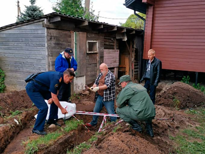 На территории храма нашли скелет со связанными руками и ногами