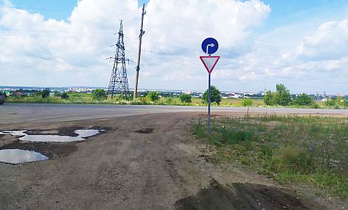 Нижнекамский водитель усомнился в законности установленного дорожного знака