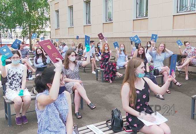 150 выпускников колледжа нижнекамского филиала КИУ получили дипломы