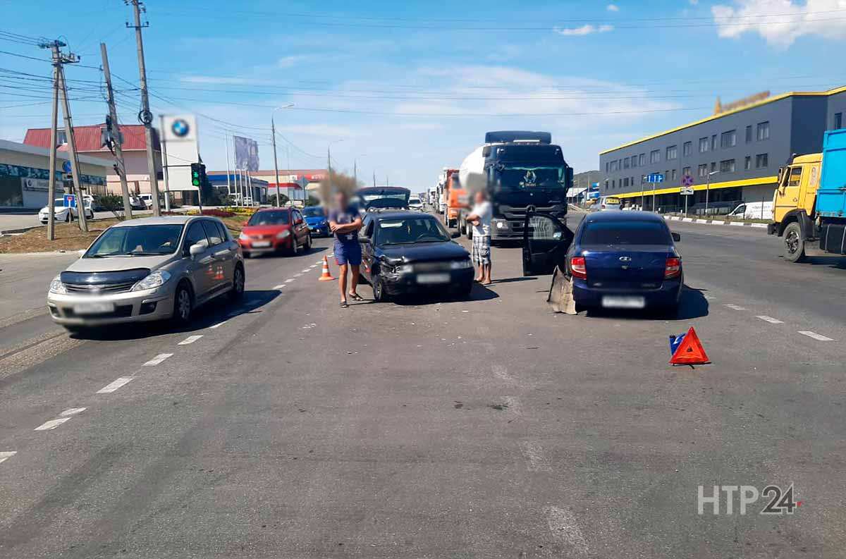 Жительница Татарстана с сыном попали в ДТП на юге