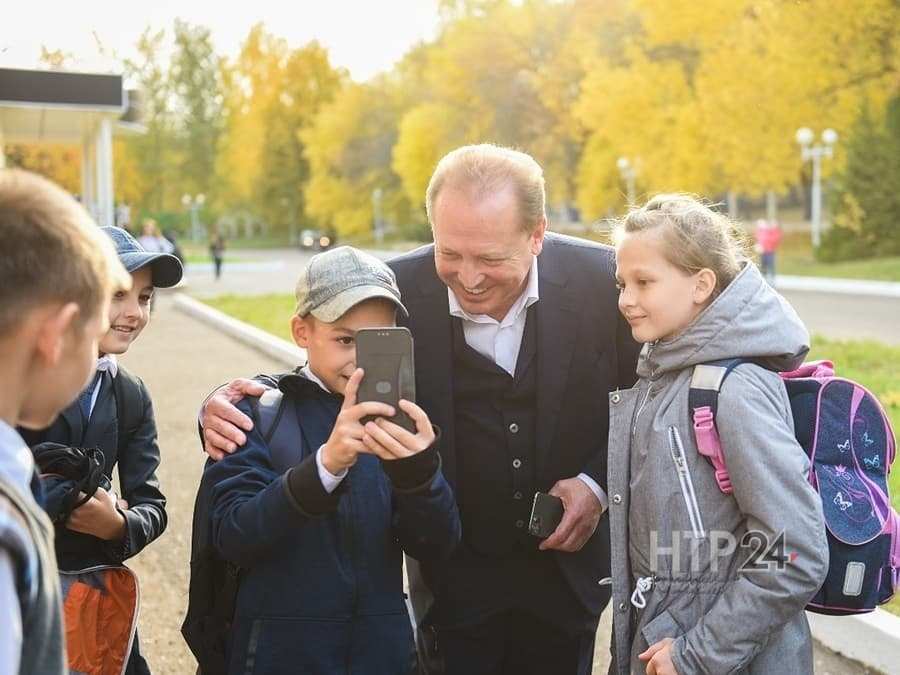 Айдара Метшина признали одним из самых активных глав в соцсетях