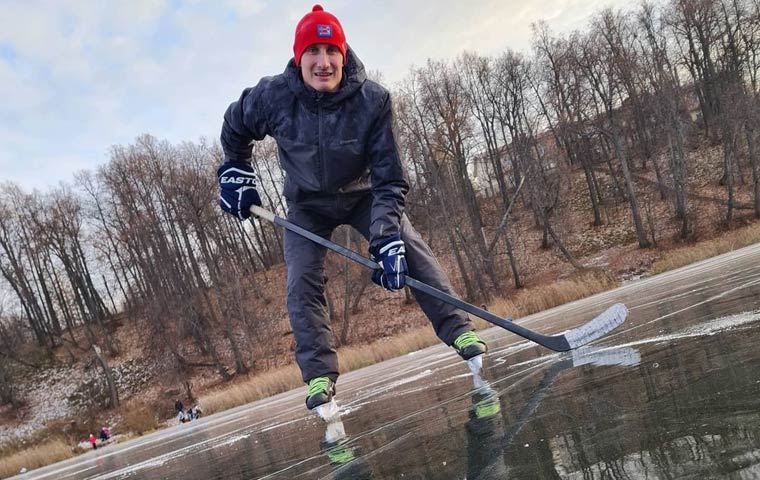 Нижнекамцы в выходные устроили массовую вылазку на озеро Каракуль