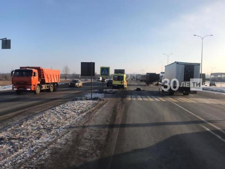 В разных районах Татарстана в один день под колёсами авто погибли две 64-летние женщины