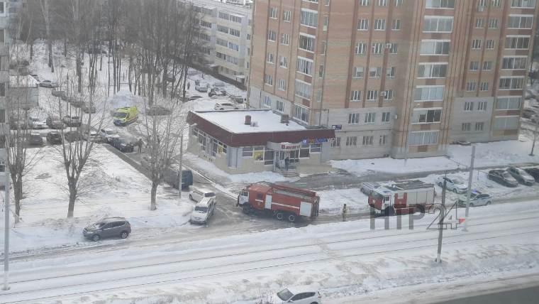 В одном из дворов в Нижнекамске загорелся автомобиль