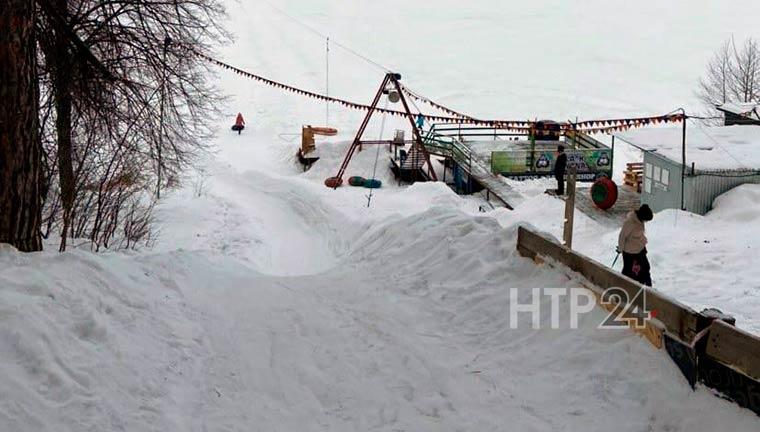 Нижнекамка жалуется на горку около лагеря «Камский Артек»