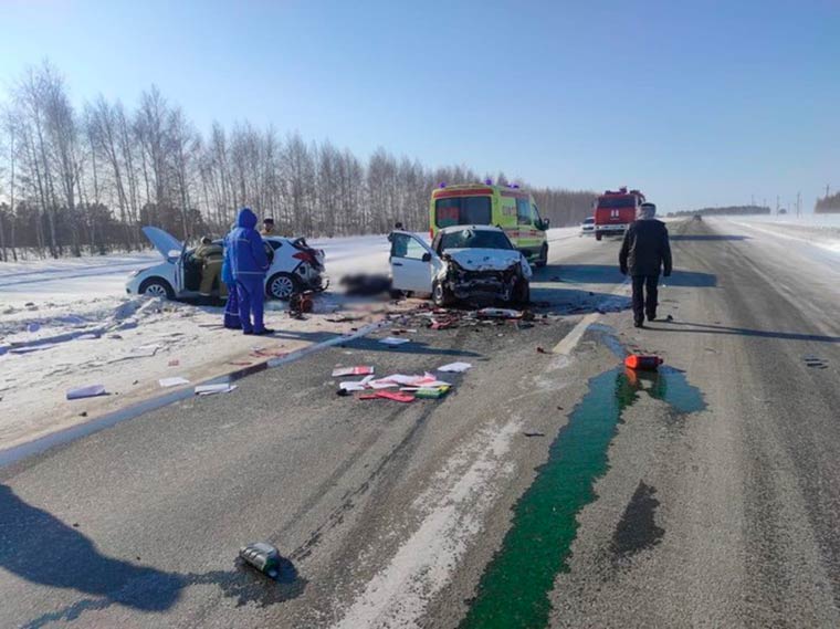 Появилось видео с места ДТП в Татарстане, в котором погибли 4 человека