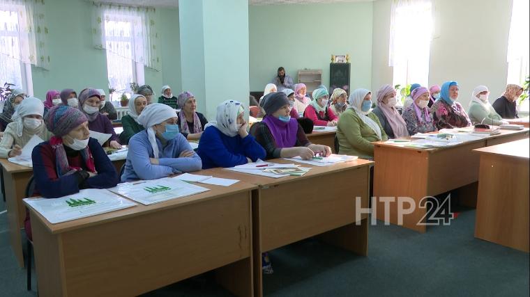 В Нижнекамске начались экспресс-курсы по обучению намазу