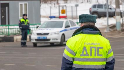 В Татарстане судят молодого водителя, который в нетрезвом виде сбил сотрудника ГАИ