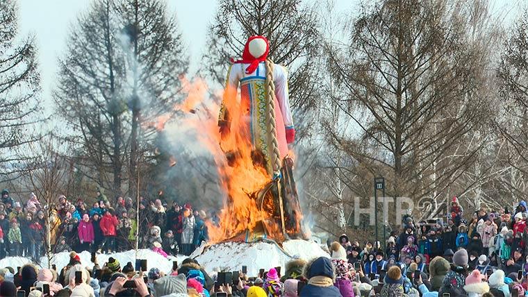 Перед началом Великого поста в Нижнекамске сожгли чучело