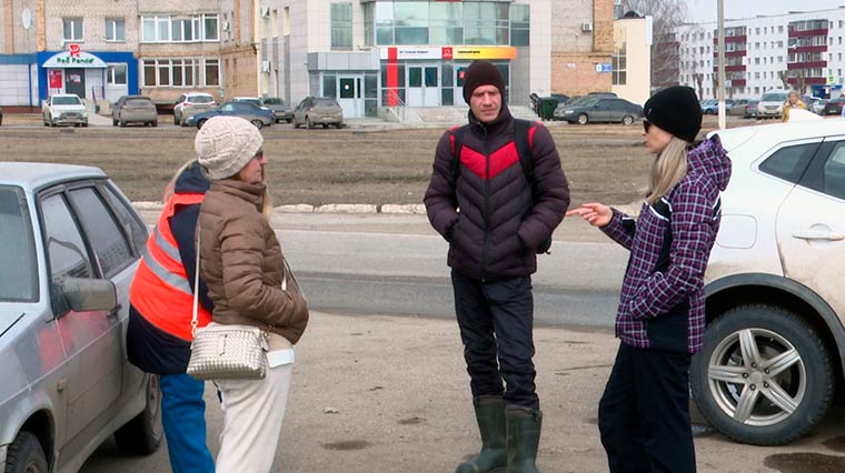 Нижнекамские волонтёры обследовали леса и поля в поисках пропавшей без вести женщины