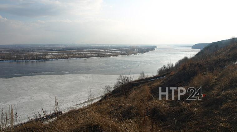 На Нижнекамском водохранилище наблюдается понижение высоты горизонта воды