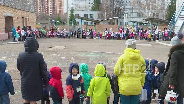 В нижнекамском детском саду №73 эвакуировали малышей