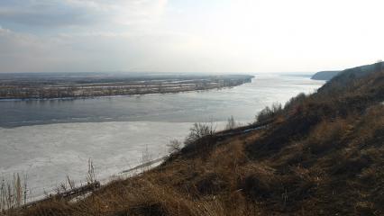 На Нижнекамском водохранилище наблюдается понижение высоты горизонта воды