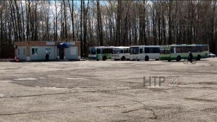 Нижнекамцы недовольны бесполезными конструкциями на автовокзале