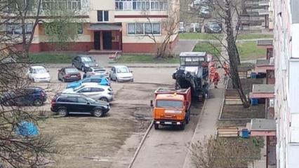 В Нижнекамске на пр.Химиков начался ремонт дорог во дворах