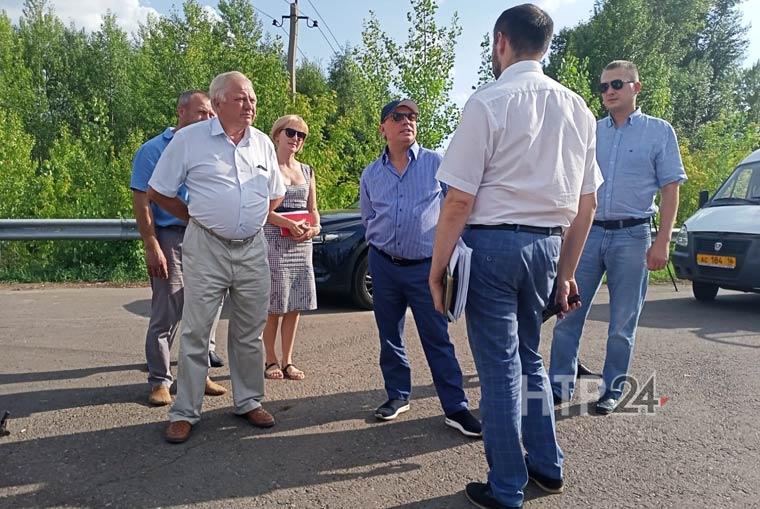 Совещание около моста через Зай провел мэр Нижнекамска Айдар Метшин