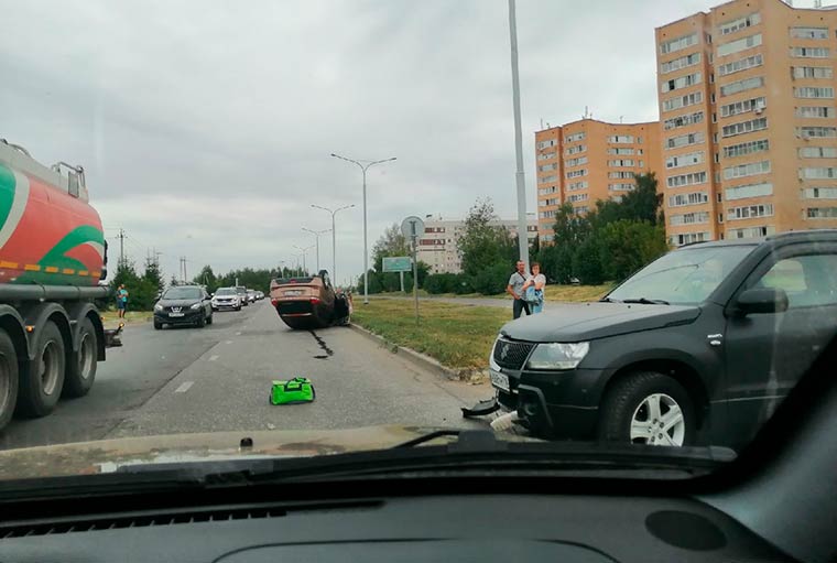 ДТП с участием «LADA X RAY» и «Suzuki» в Нижнекамске 7 августа