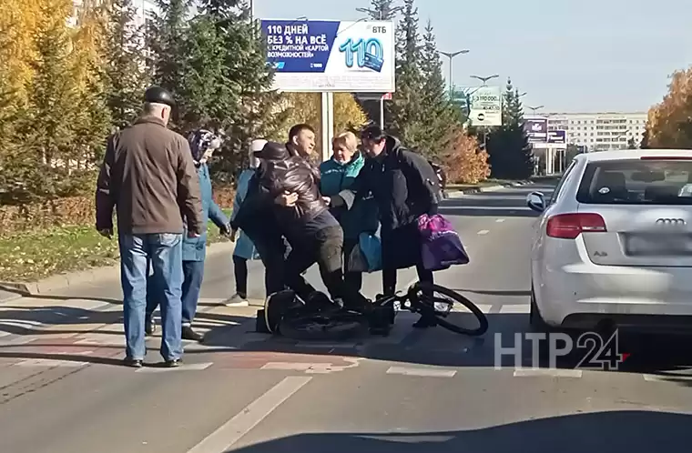 В Нижнекамске сбили дедушку на велосипеде