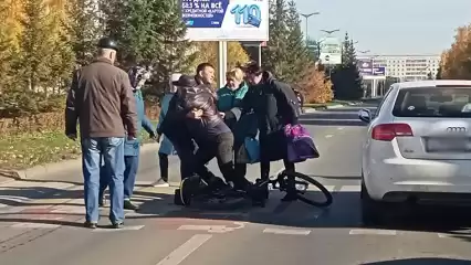 В Нижнекамске сбили дедушку на велосипеде