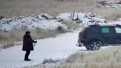 Мужчины с ружьями испугали жителей посёлка под Нижнекамском