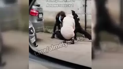 В УВД по РТ прокомментировали видео с задержанием мужчины в Альметьевске