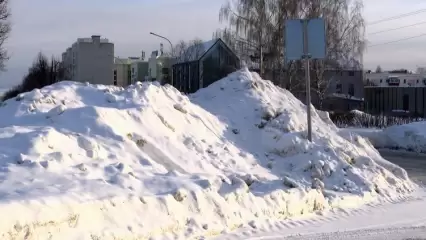 В Нижнекамске назвали размеры штрафов за невывоз снега