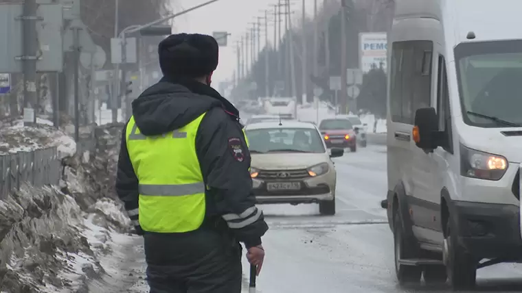 В Татарстане с начала года трое должников не смогли покинуть страну из-за штрафов ГИБДД