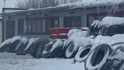 В Нижнекамске вновь образовалась свалка покрышек