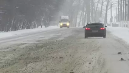 В Татарстане из-за непогоды временно ограничено движение для грузового транспорта и автобусов