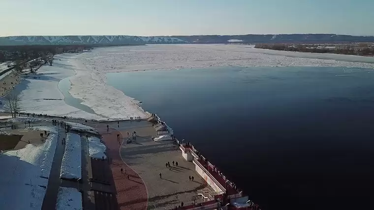 Ледоход на Каме: фото и видео с высоты птичьего полёта