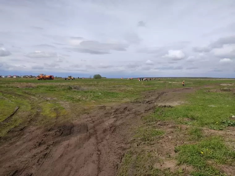 В Нижнекамске приступили к уборке полей, где складировали зимой снег