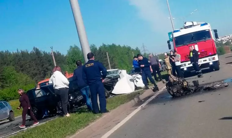 В массовом ДТП на Соболековской трассе в Нижнекамске погиб человек